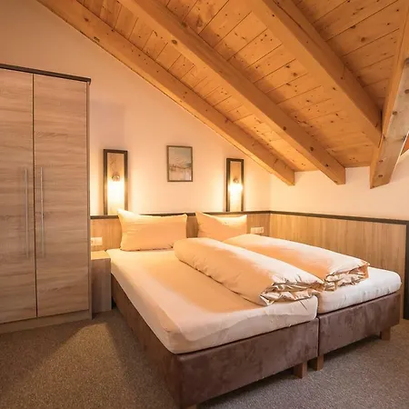 招待所 豪斯奥拓阿诺德酒店